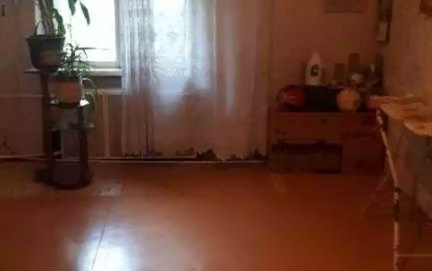 Комсомольская улица, -