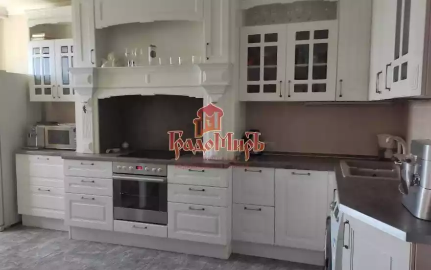 2-я Домбровская улица, 27