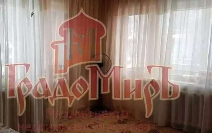 Московский пр-кт, 13