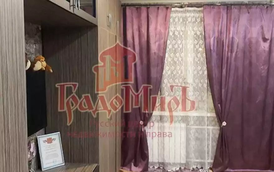 Октябрьский б-р, 41