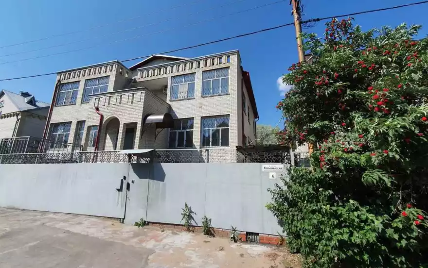 Соловьиная улица, 6