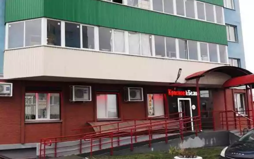 Волховская улица, 37