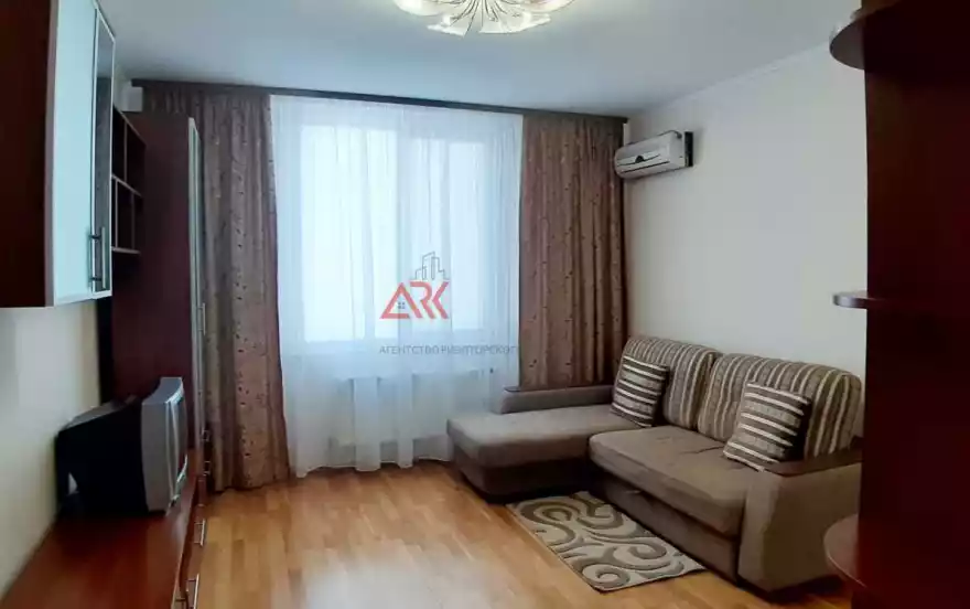 Адмиральский б-р, 7Г