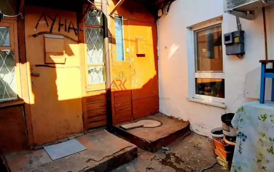 Русская улица, 63