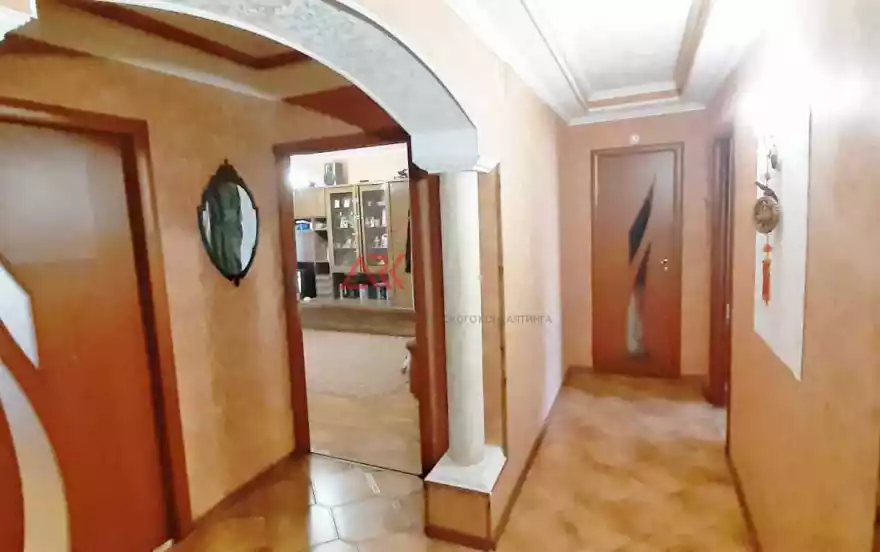 Клубный пер, 4