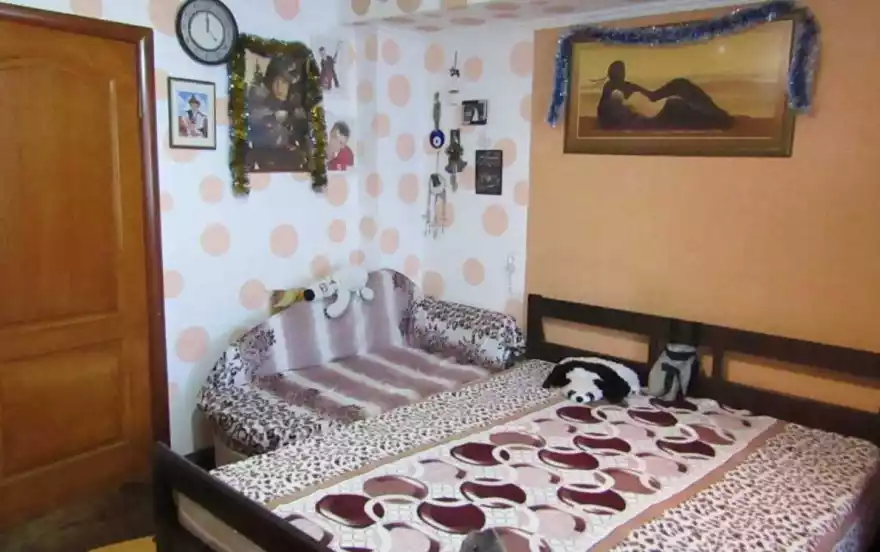 Крымская улица, 25