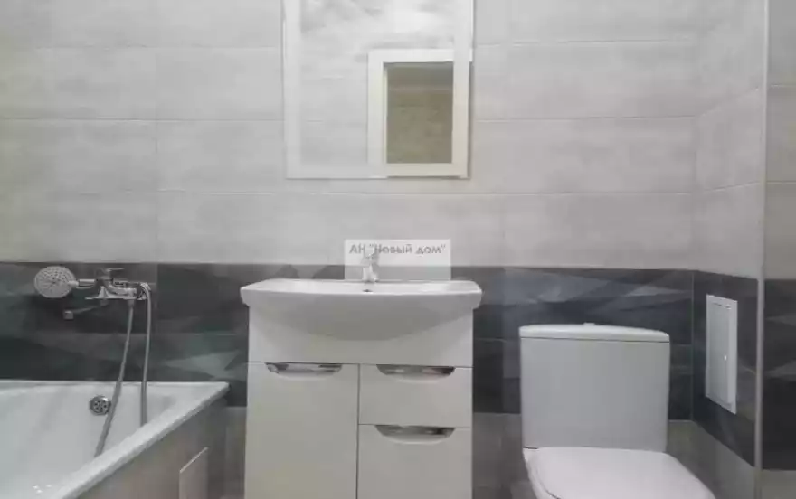 им. Героя Яцкова И.В. улица, 1/10