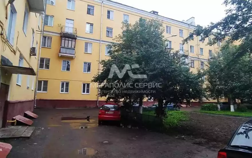 Подольских Курсантов улица, 5