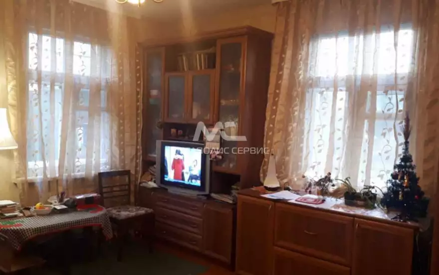 Ялтинская улица, 75