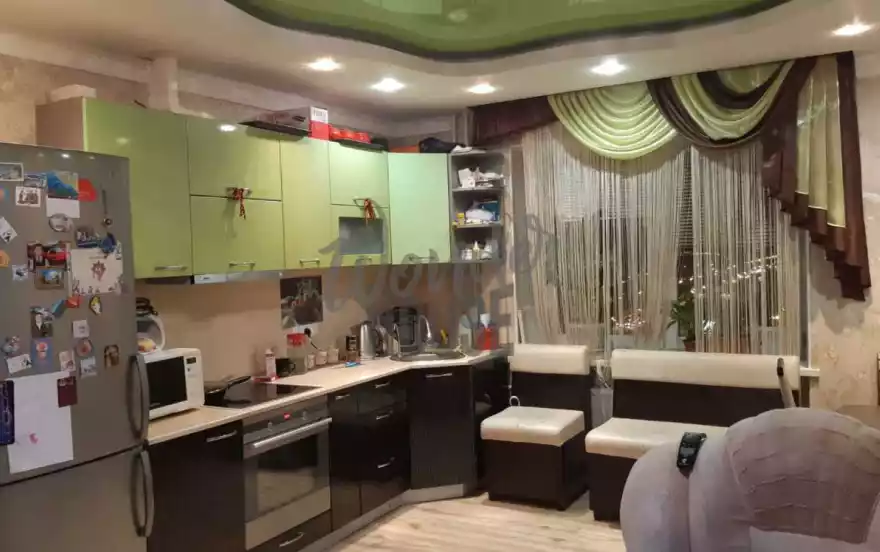 Широтная улица, 209