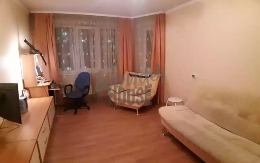 Широтная улица, 96к1