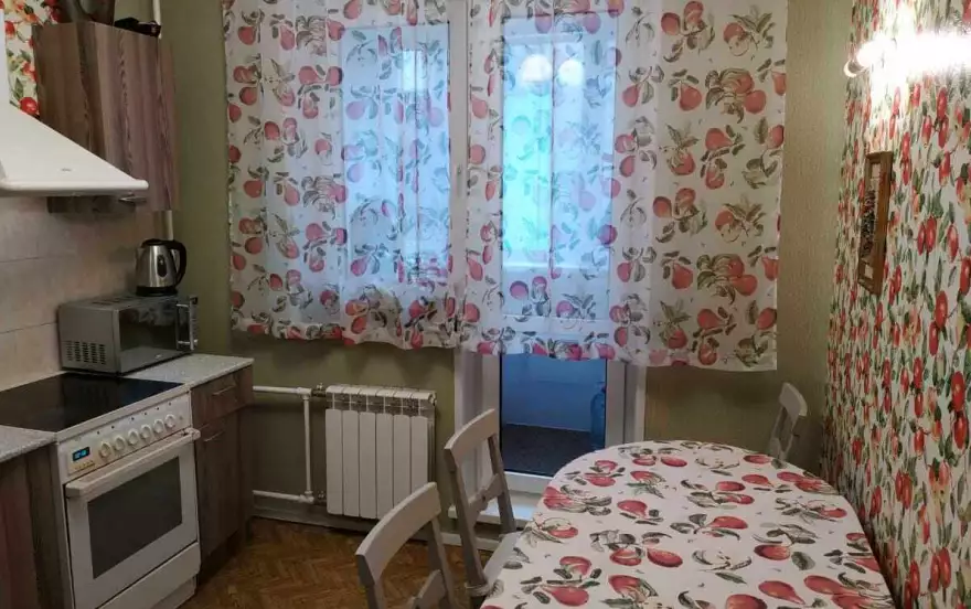 Маяковского улица, 13