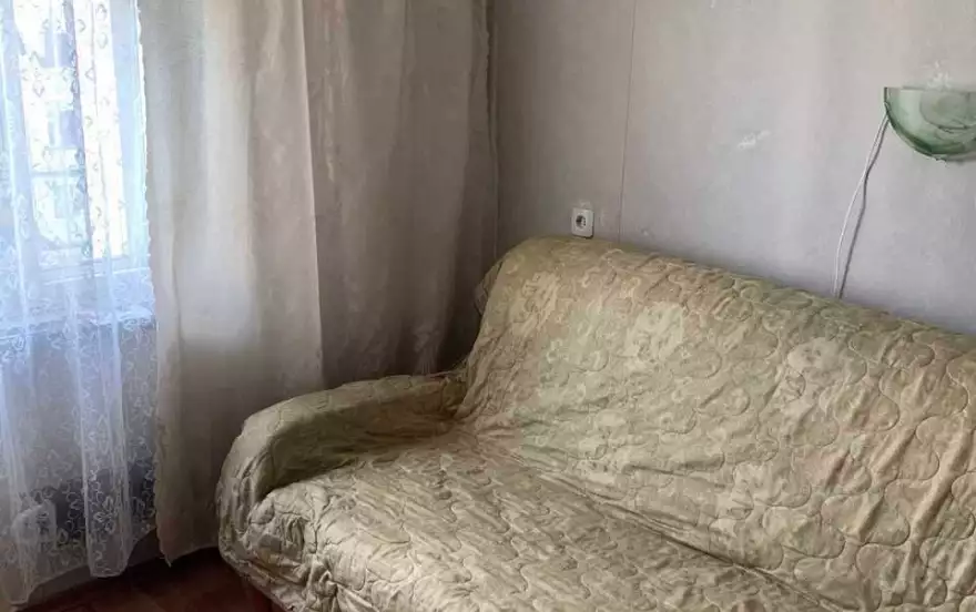 Октябрьская улица, 11