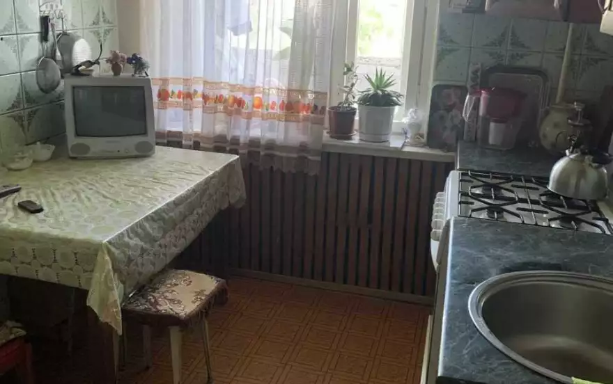Октябрьская улица, 11