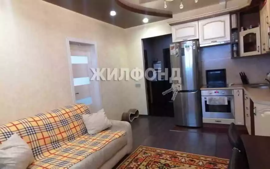 Крылова улица, 32