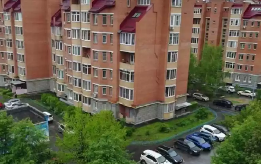 Вишнёвый б-р, 8