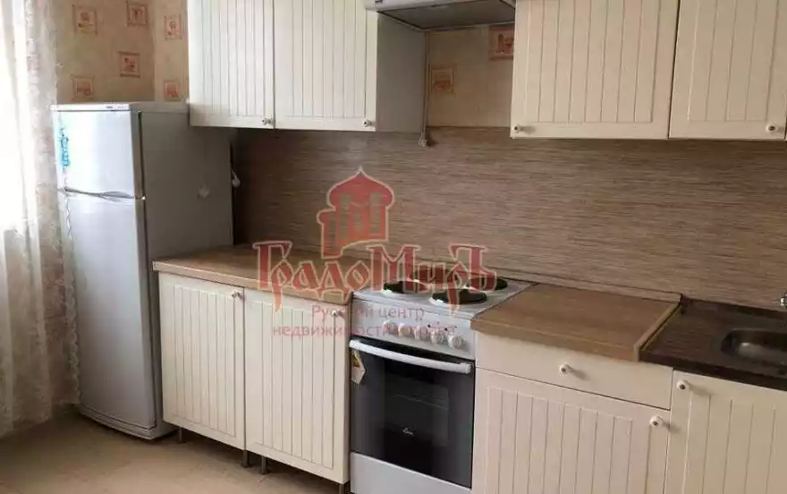 Новосёлки улица, 2