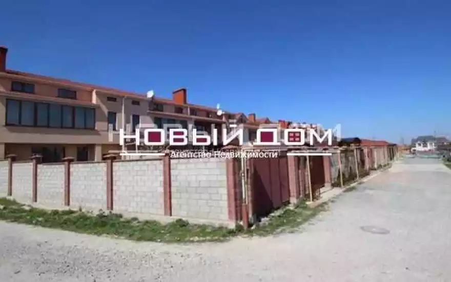 Спартака пер