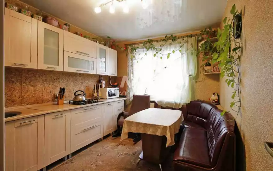 Генерала Челнокова улица, 34