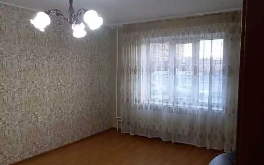 Свиридова улица, 1