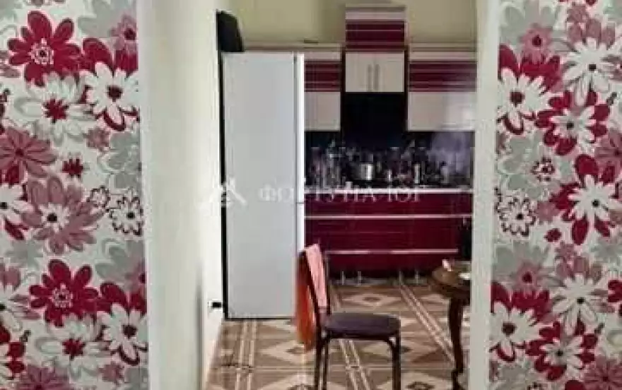Яблоневая
