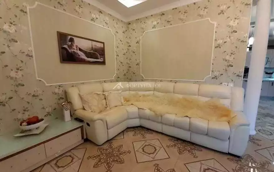 ул Горького