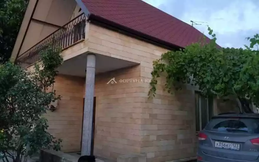 Земляничная улица