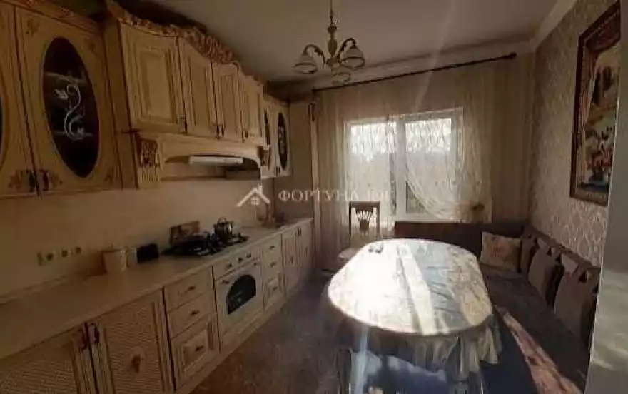 ул Коммунаров