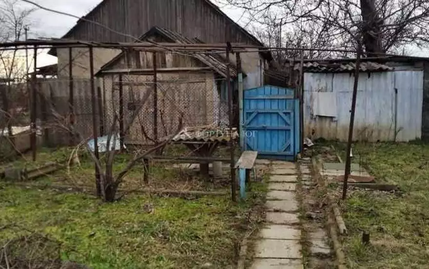 Молодежная ул