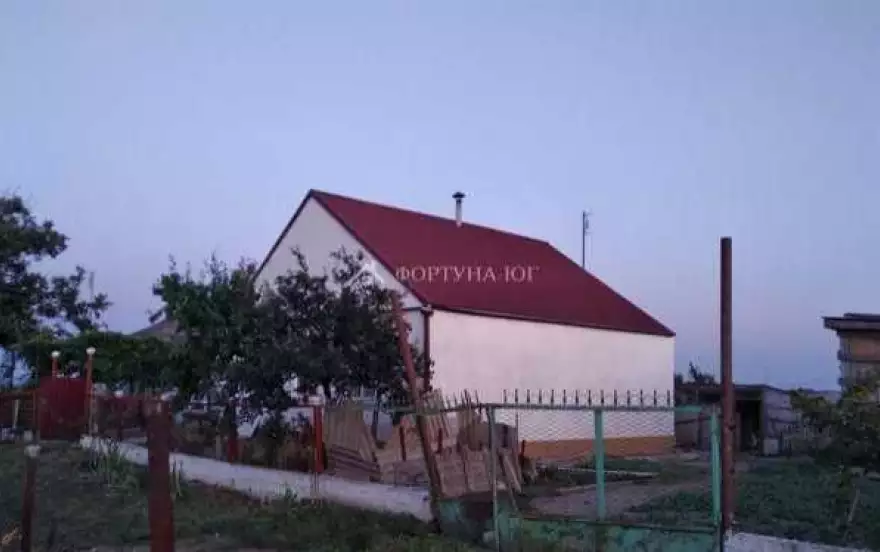 Красная улица
