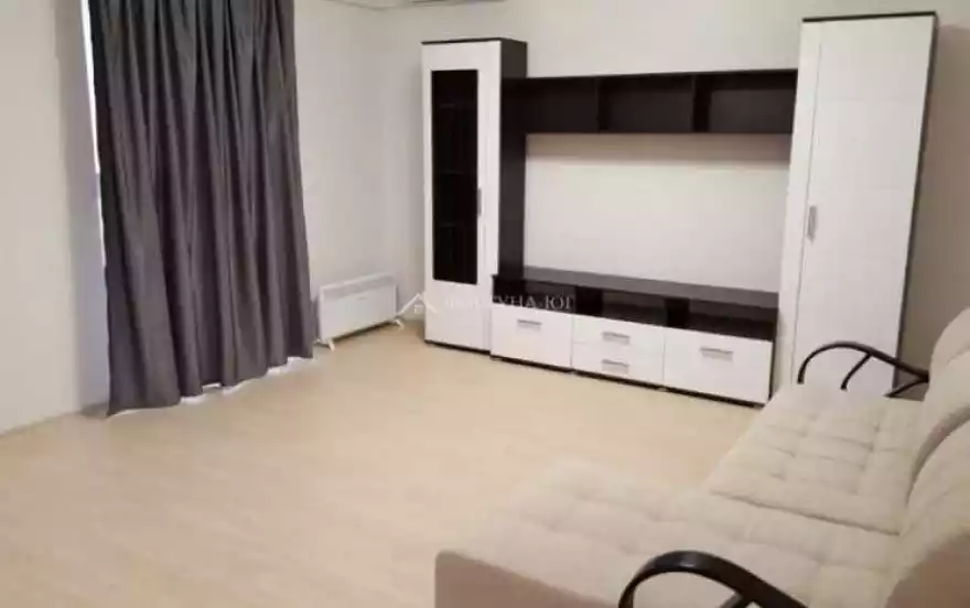 Ялтинская ул