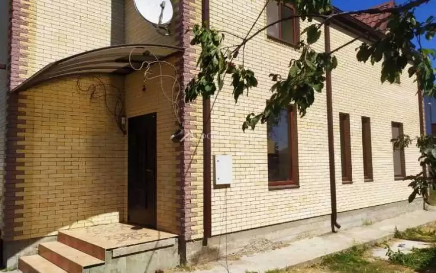 Тенистая улица