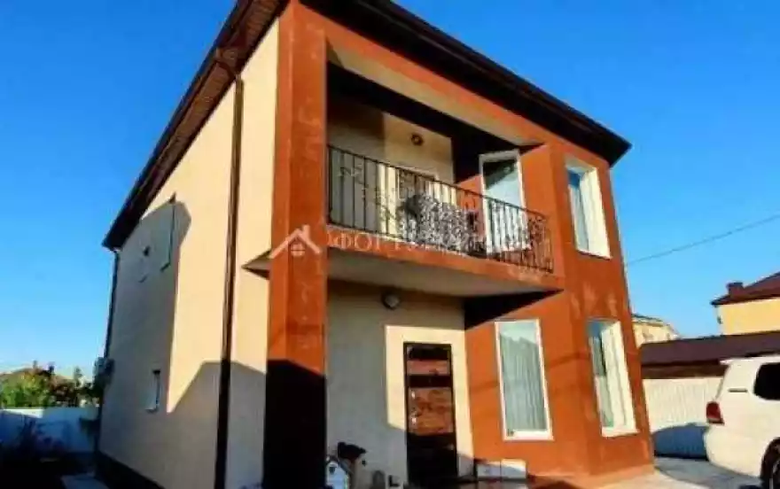 улица Космонавта Комарова