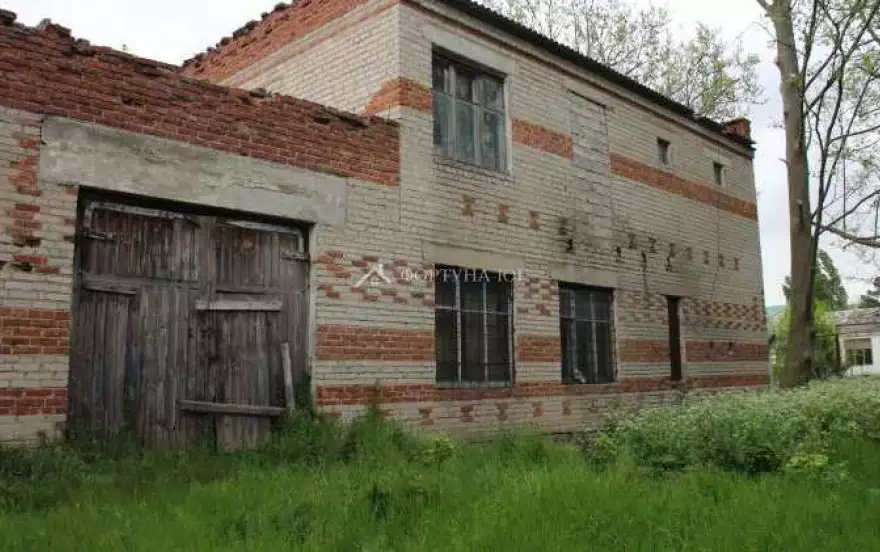 ул Горького