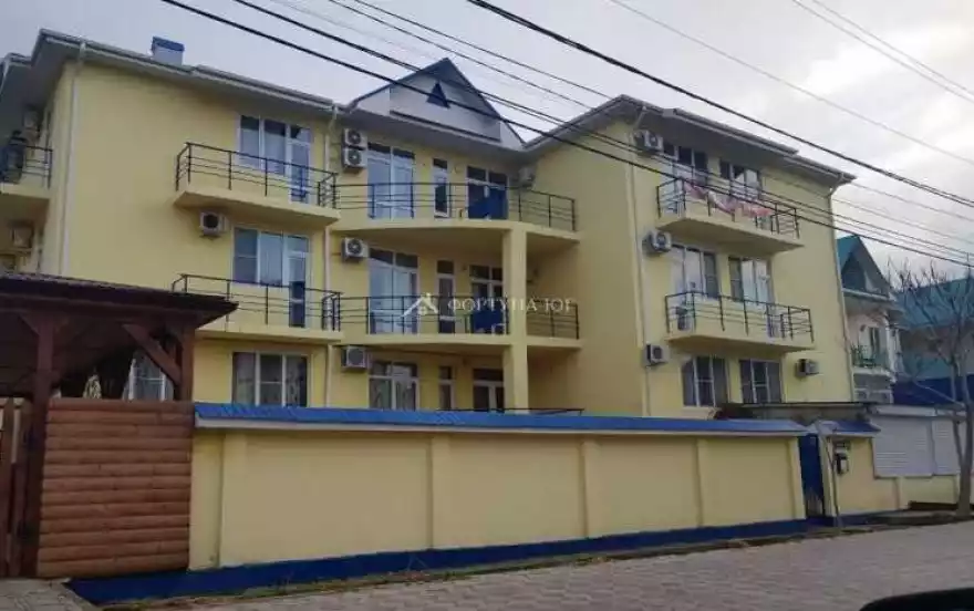 Лазурная улица, 14