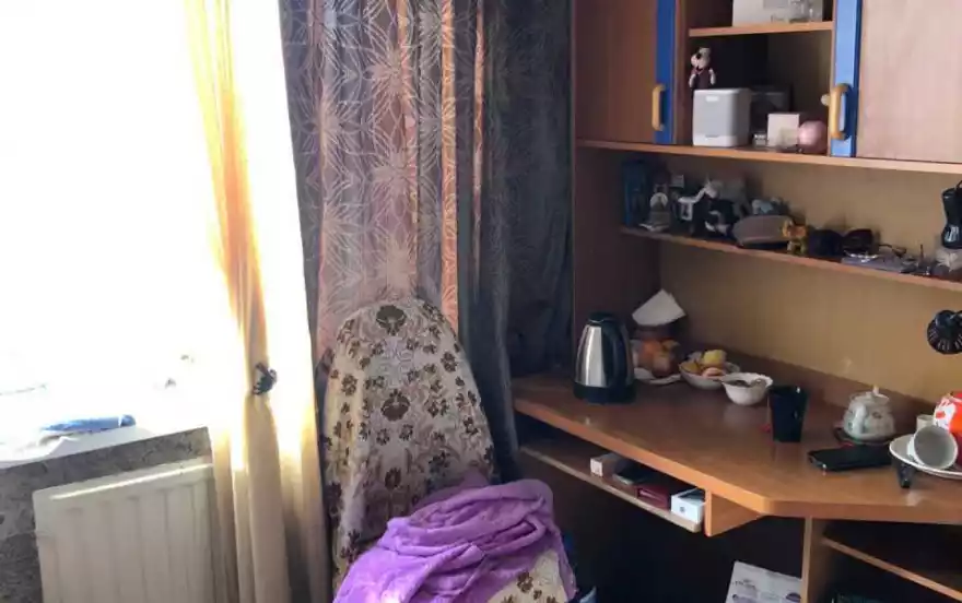 Взлётная улица, 11