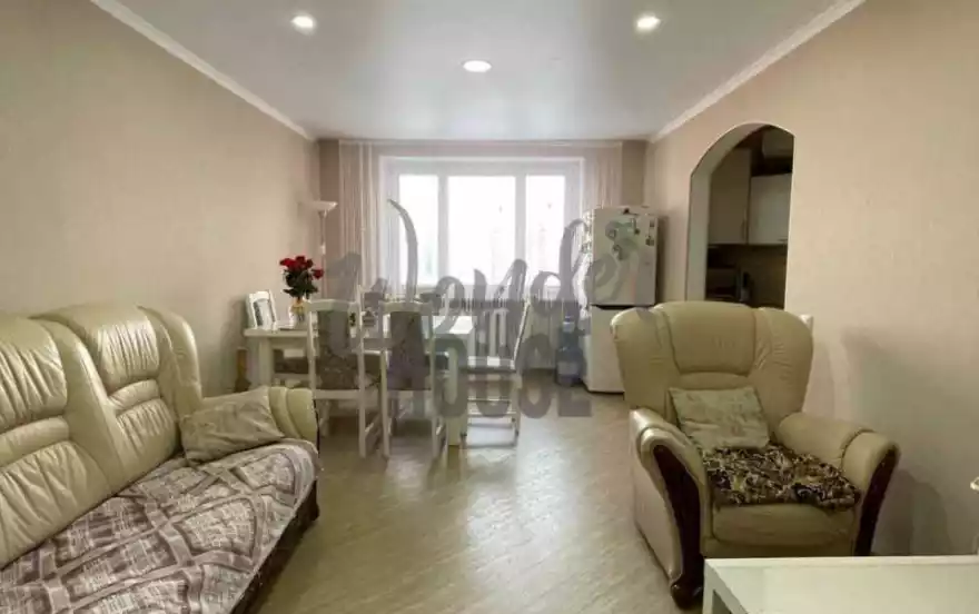 Николая Семёнова улица, 21