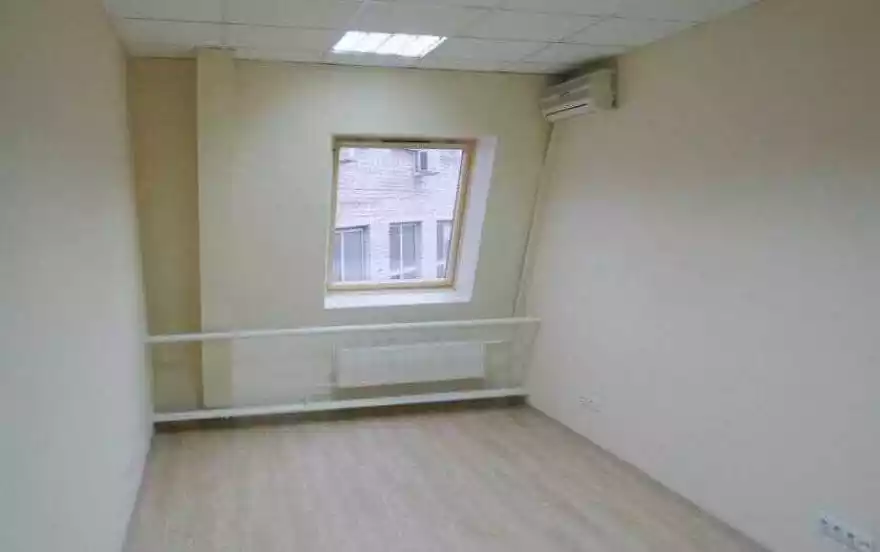 2-й Рощинский проезд, 8