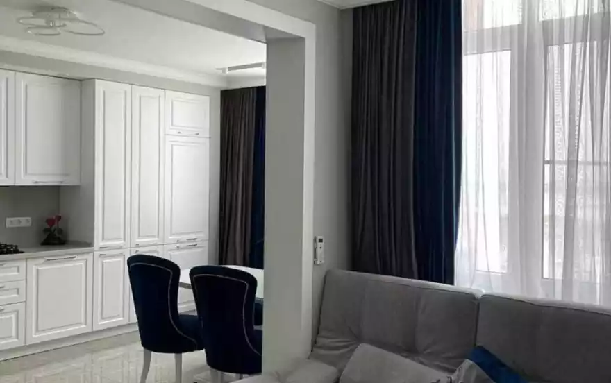 Ленинградская улица, 81