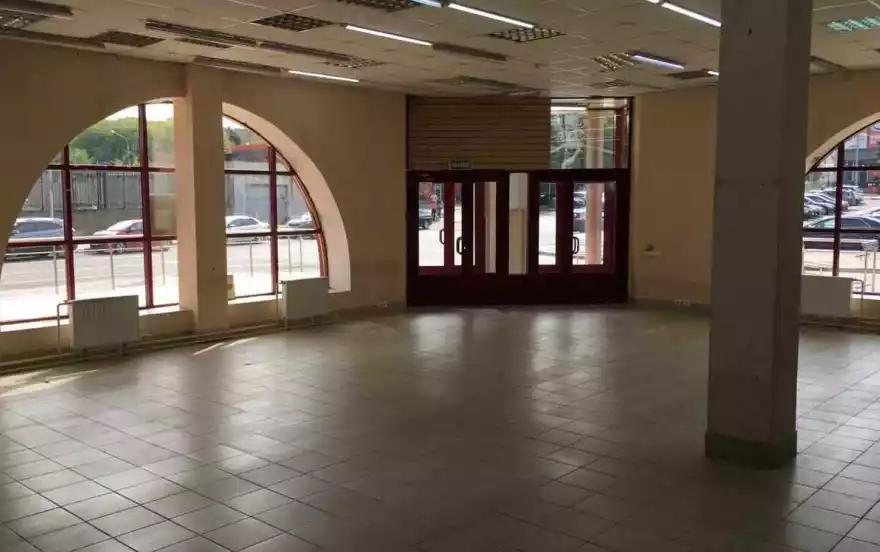 Ленина пл, 8