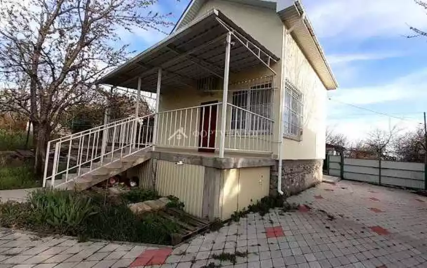 ул Земляничная