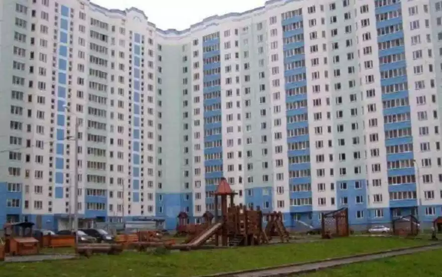 Земская улица, 13