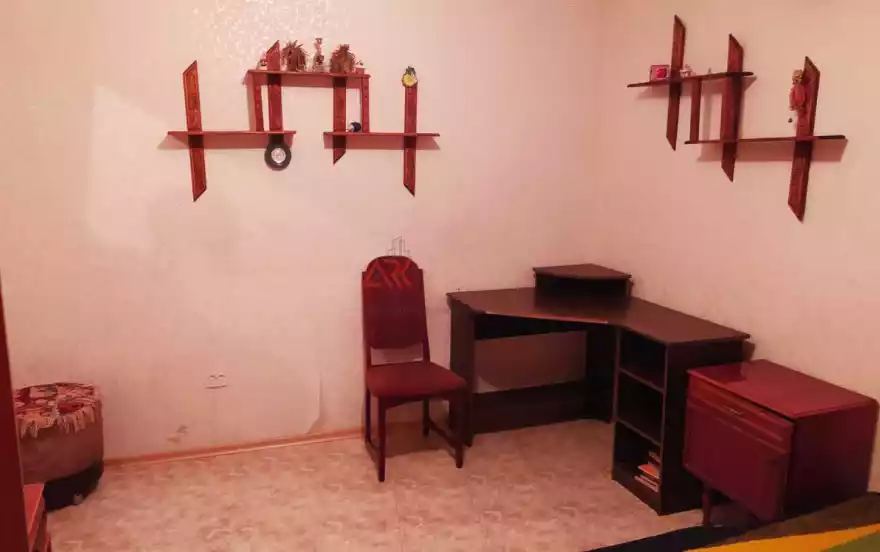 8 Марта улица, 7