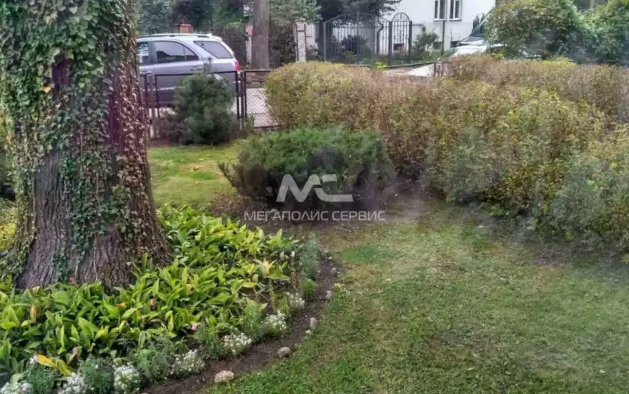 Сержанта Мишина улица, 24