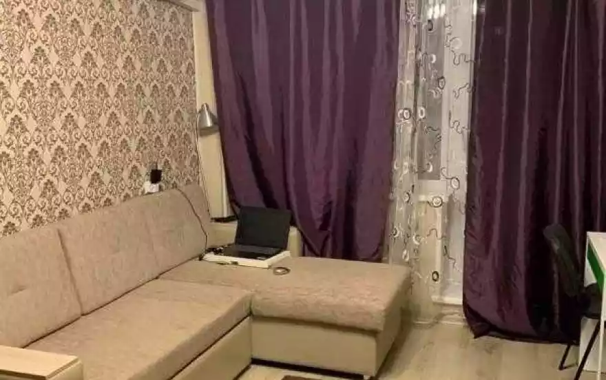 Октября 70 лет, 48