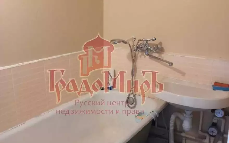 Дружбы улица, 12