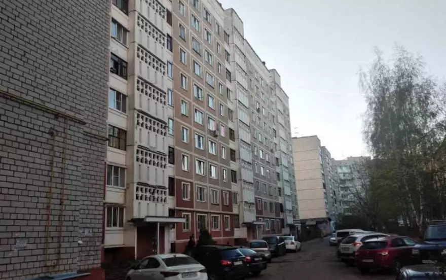 Южная улица, 11