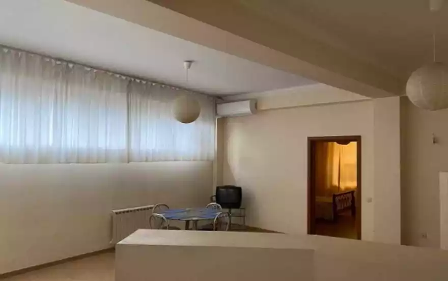 Дагомысская улица, 30/9