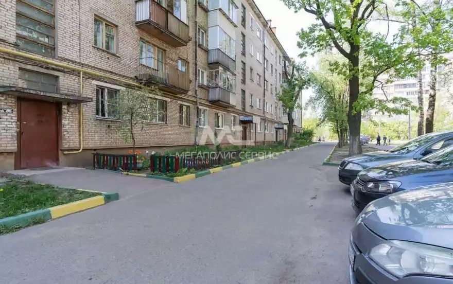 Первомайская улица, 04Б