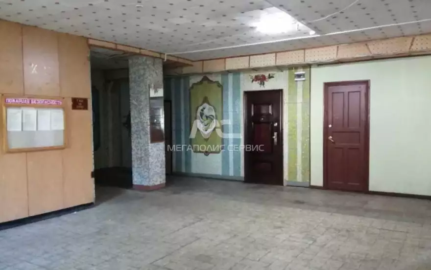 Карповская улица, 38